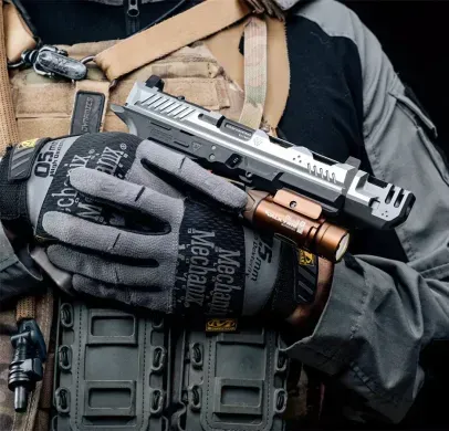 Ліхтар Olight PL-3R Valkyrie к:desert tan
