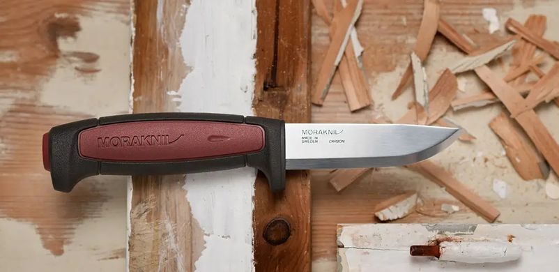 Нож Morakniv Pro C, carbon steel ц:red