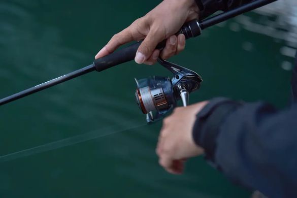 Катушка Shimano Nasci FD 1000 5+1BB 5.0:1